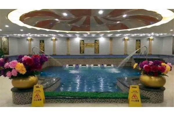 山城夜未央，重庆嗨翻天